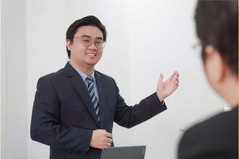 Chuyên viên (demo)